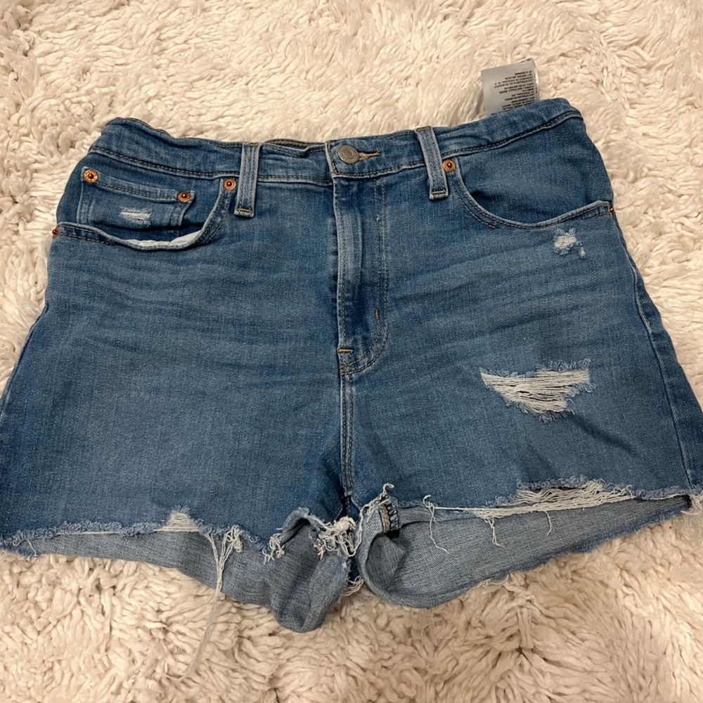 Levi’s high rise denim shorts